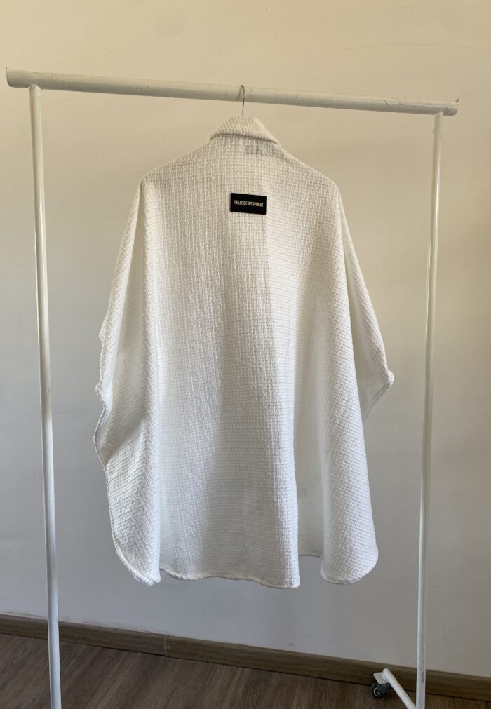 Ruana TAPIZ – BLANCO